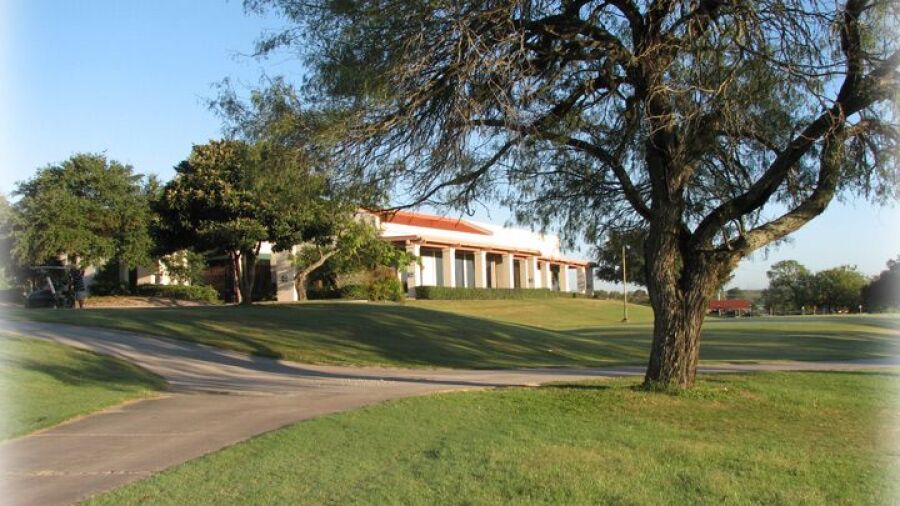 Woodlake GC