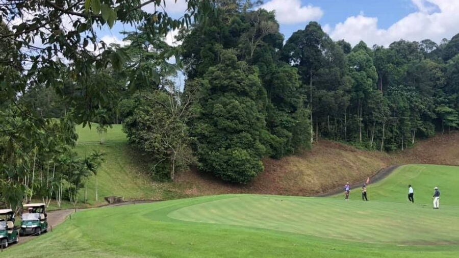 Kelab Golf Bukit Besi