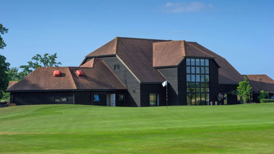 Sherfield Oaks GC: Clubhouse