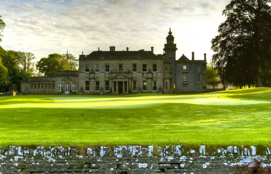 Tracy Park Hotel & CC