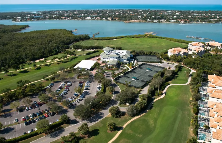 Windstar on Naples Bay: Clubhouse