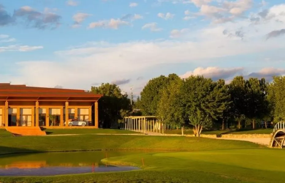 Ambasadori Kachreti Golf Resort