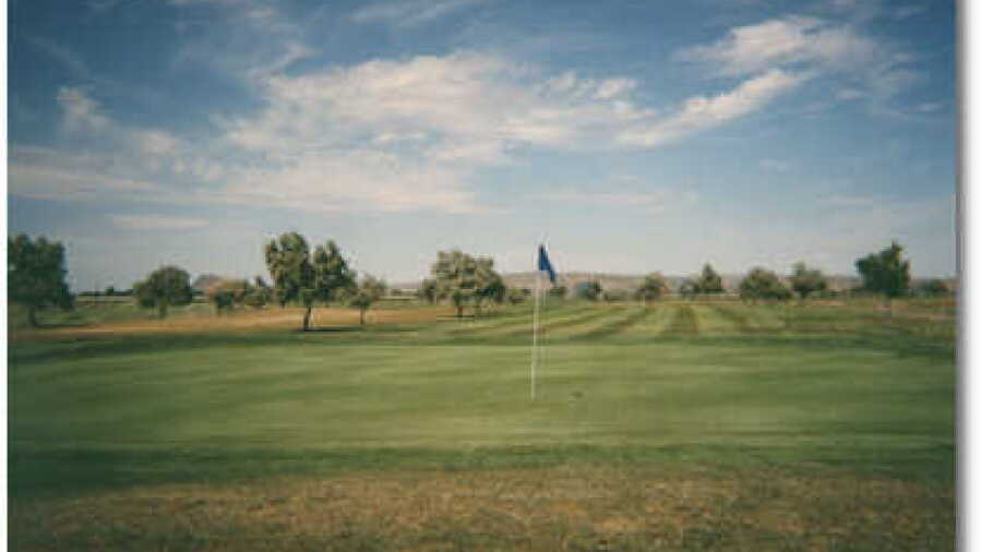 Ontario GC: Hole 9