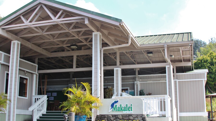 Makalei Golf Club - clubhouse