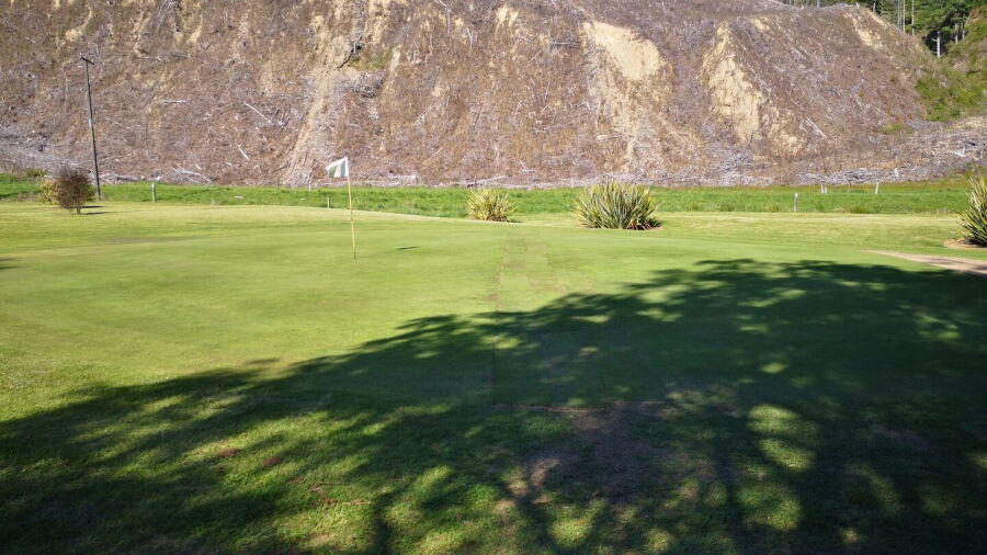 Golden Downs GC
