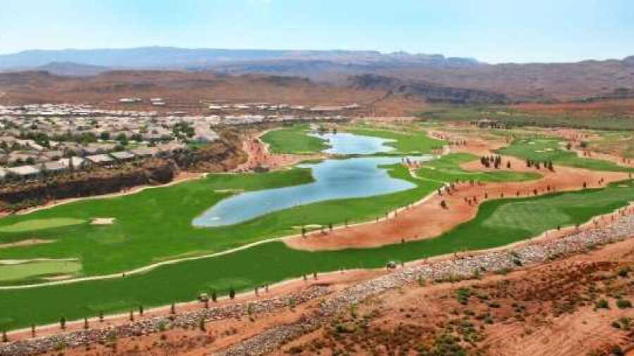 Sun River GC: aerial view