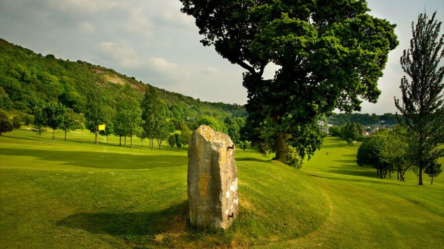 St. Melyd GC