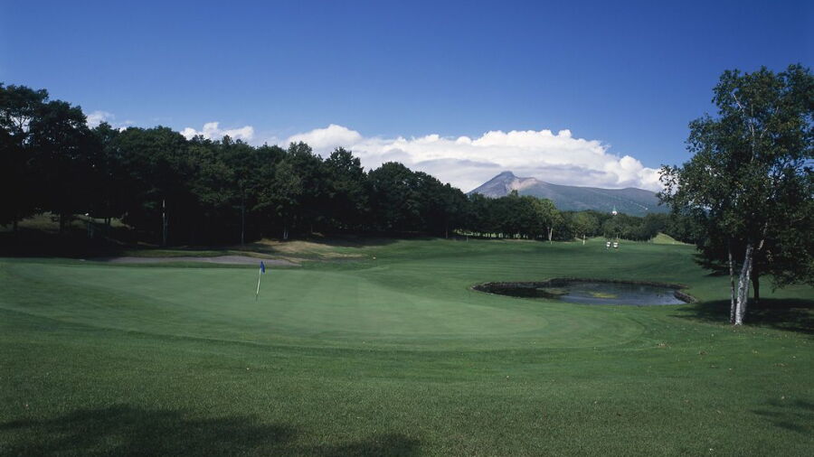 Onuma Lake GC - Komagatake: #1