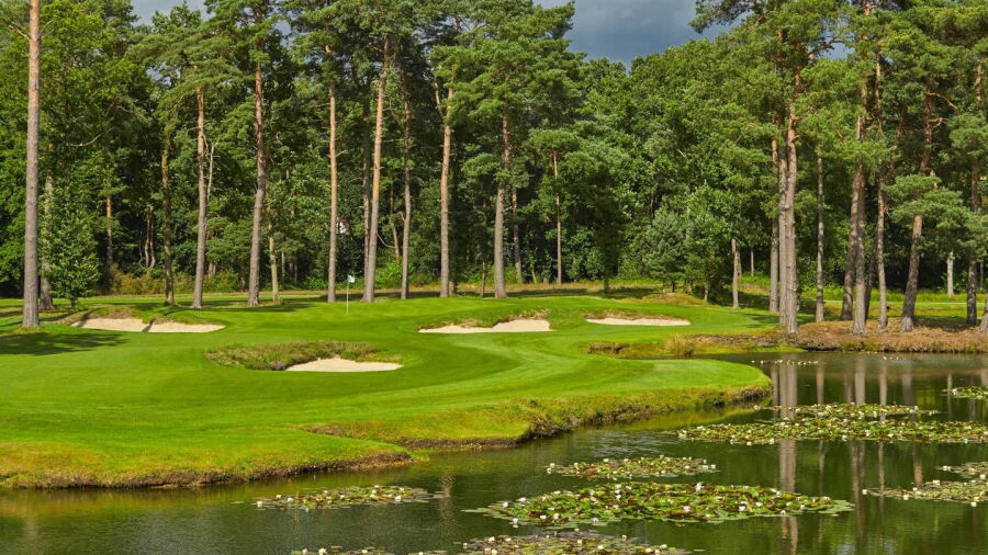 Woking GC