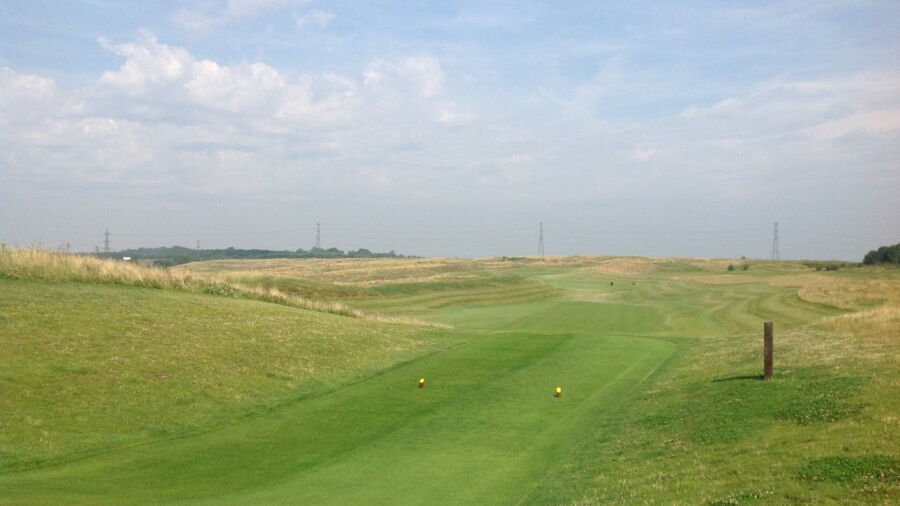 4th tee at Pedham Place