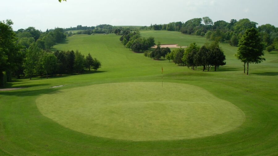 12th tee at Dainton Park GC 