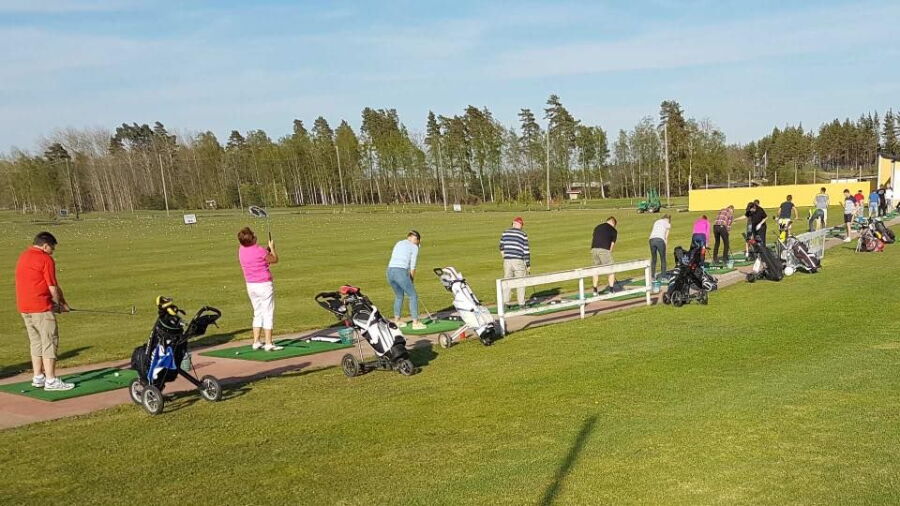 Halla GC: Driving range
