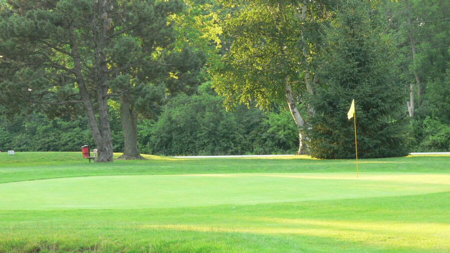 Woodland Golf