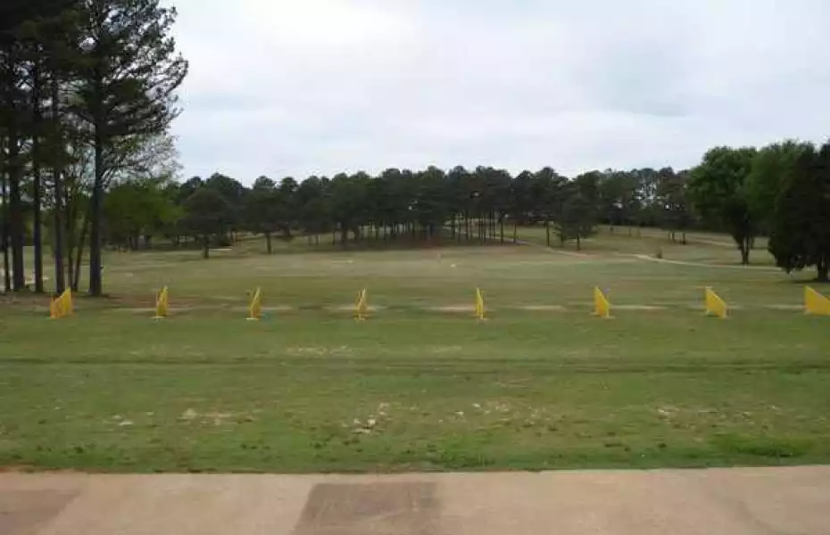 Stoney Brook GC: Driving range