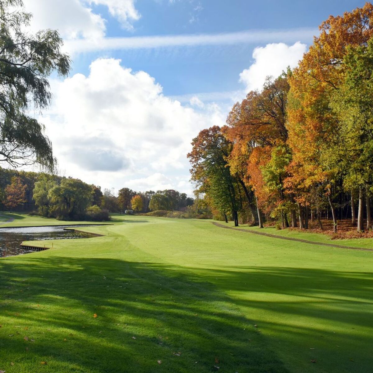 Springfield Oaks Golf Course in Davisburg, Michigan, USA GolfPass