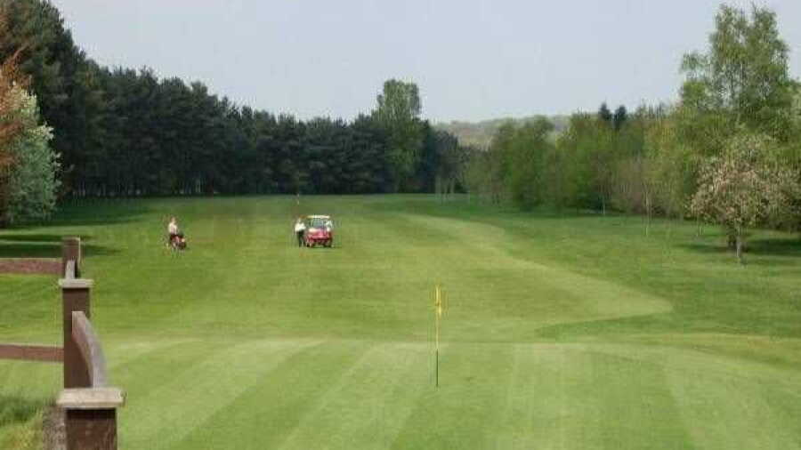 Manicured greens at Kenilworth