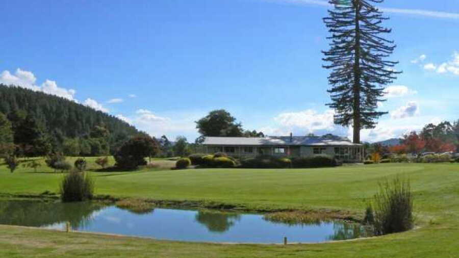 Bright Country GC: #9