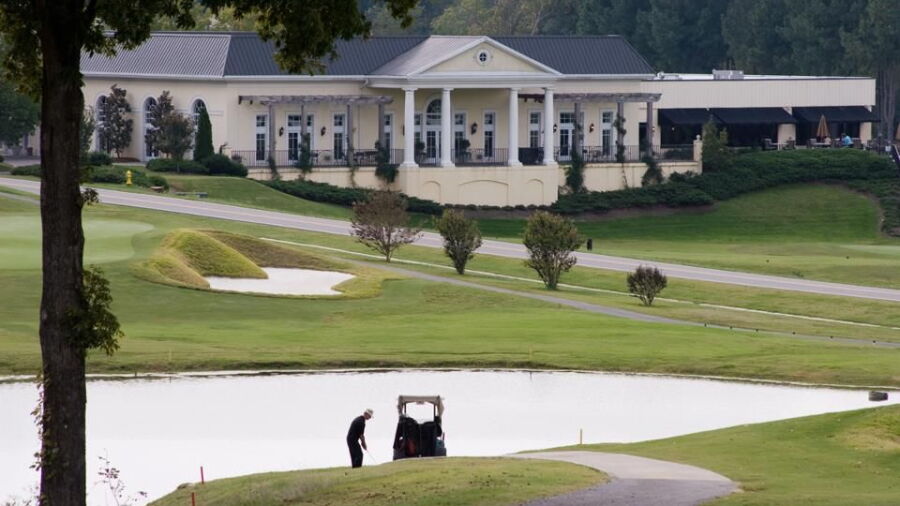 Cross Creek CC: Clubhouse