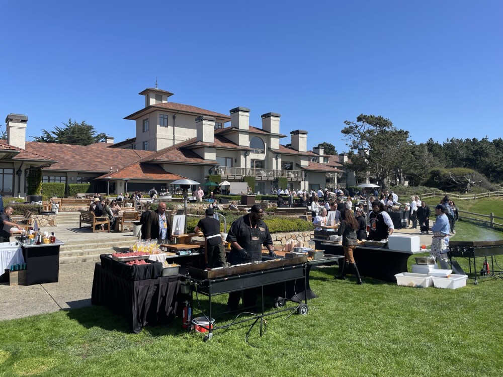 Burgers, Bourbon & Bordeaux Happy Hour - Pebble Beach Food & Wine