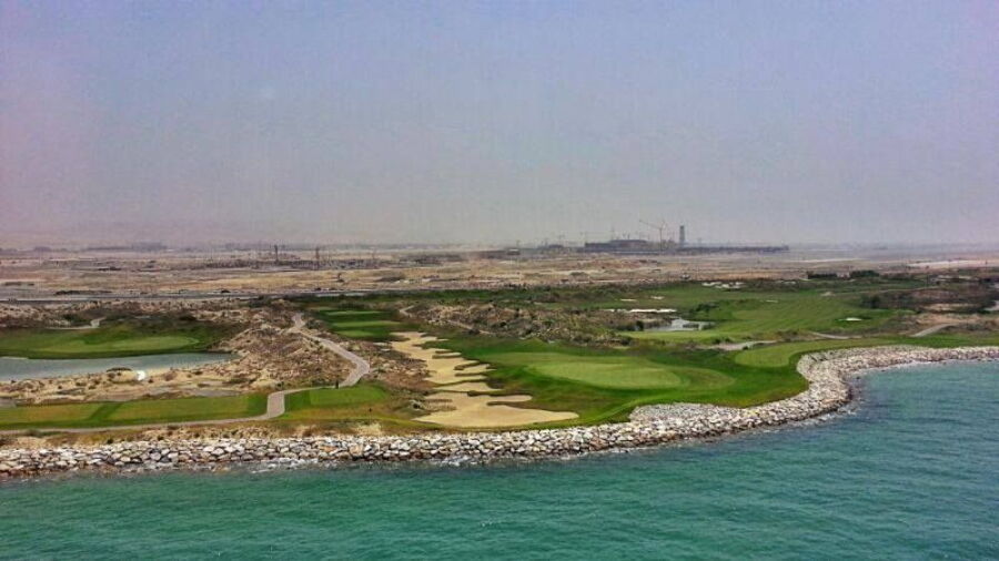 Almouj Golf at The Wave: Aerial view