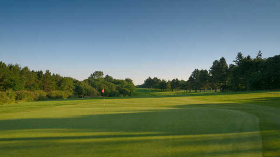 Goring & Streatley GC: #10