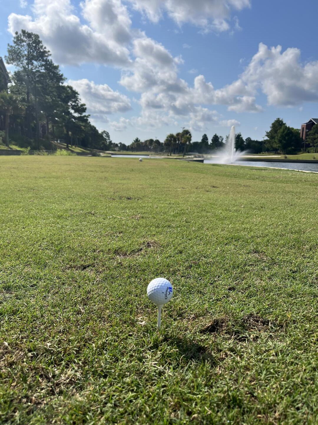 Gotta clear water off the 1st tee, be ready. 😂 (Photo submitted by Lucky13Cro on 08/08/2023)