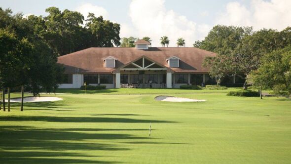 Dunedin GC: Clubhouse & #13