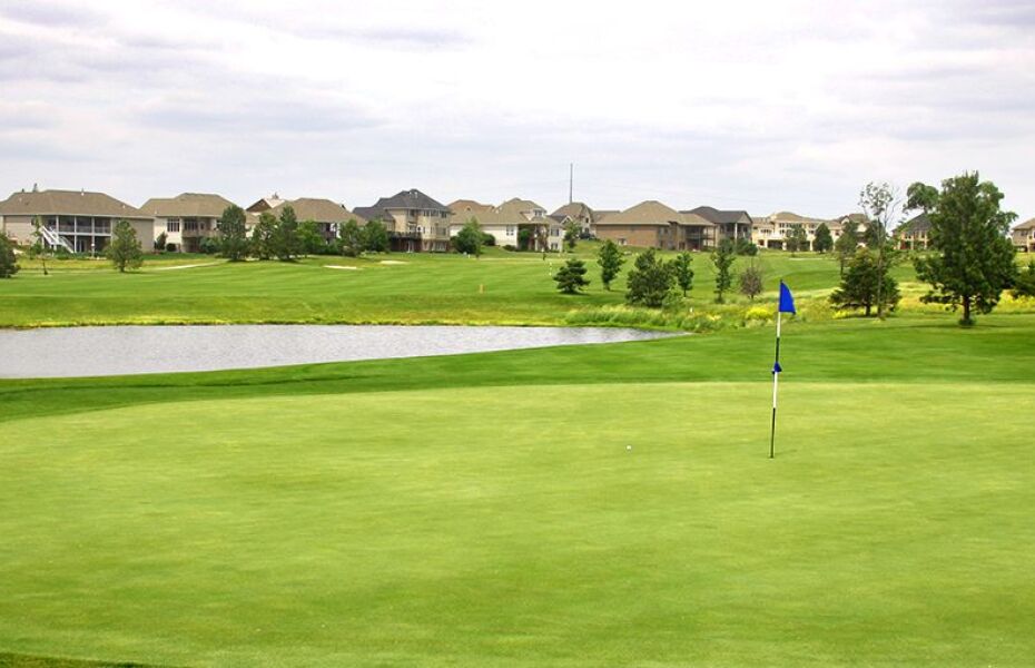 Blue at HiMark GC 4