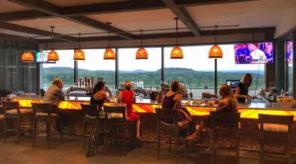 Sonesta Bee Cave Meridian 98 Bar