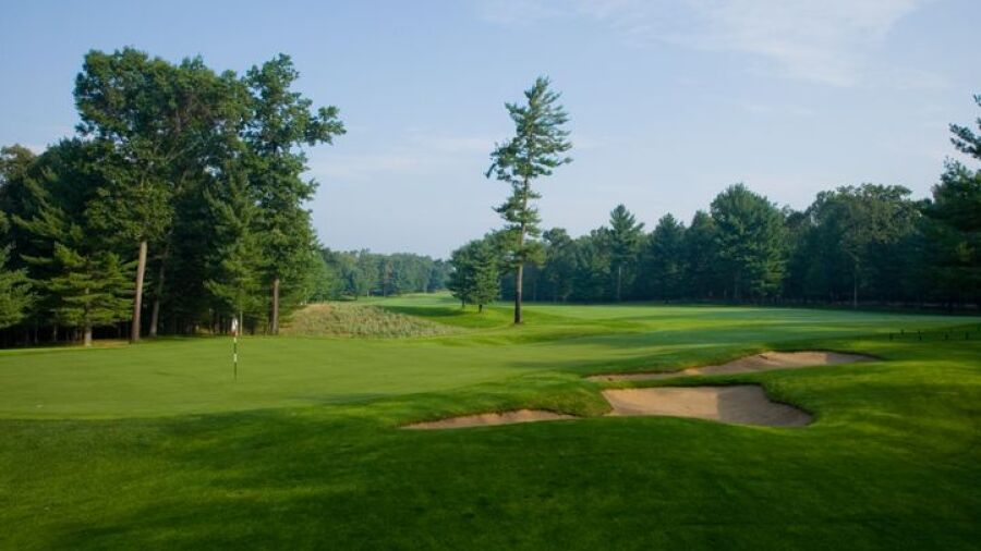 Pilgrim's Run: 1st green