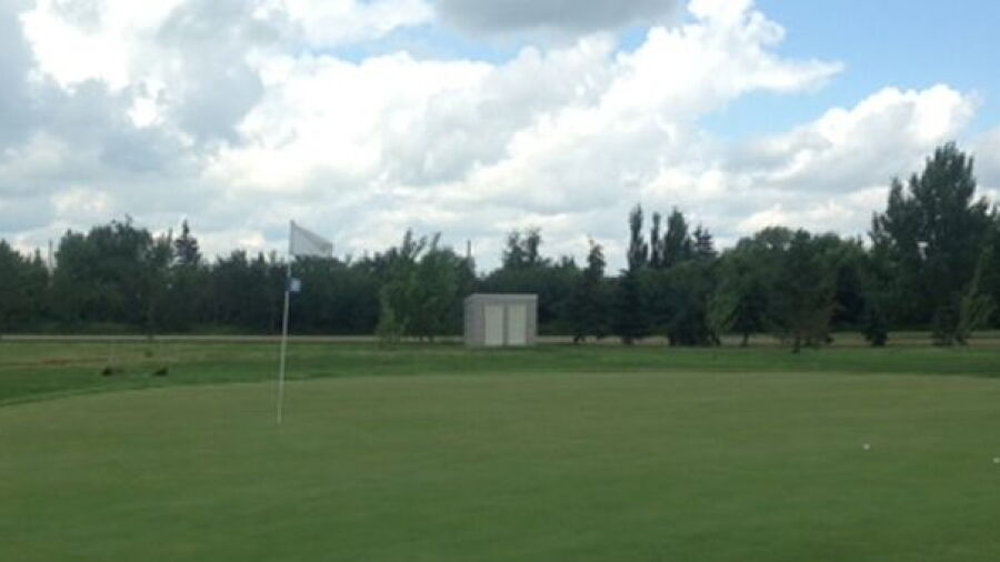 Meota & District Lakeside GC: #9