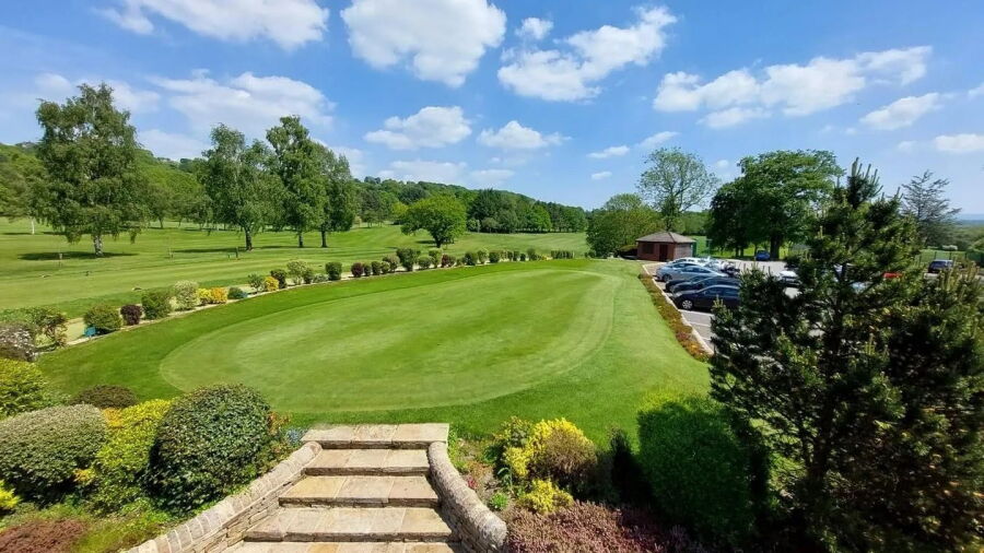 Romiley GC: Practice area