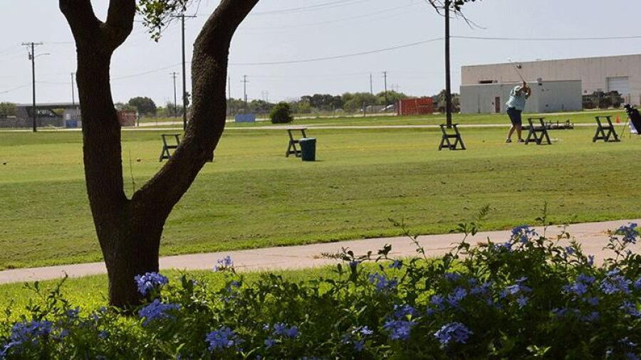 Gulf Winds GC: Driving range