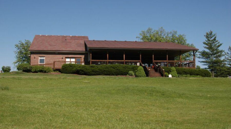 Grand Oak GC: clubhouse