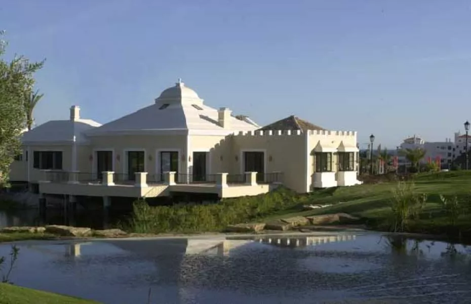 La Resina GCC: Main house