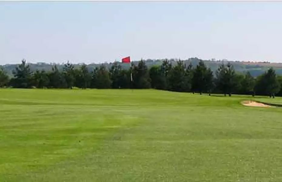 Westridge Golf Centre: #6