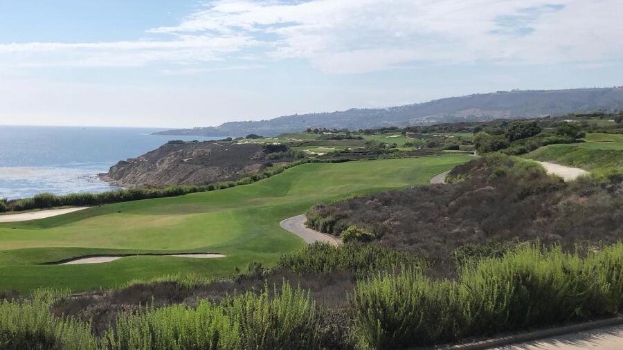 Trump National Golf Club - cliff