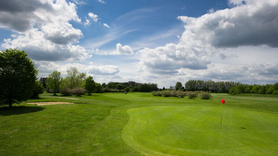 Chelsfield Lakes Golf Centre