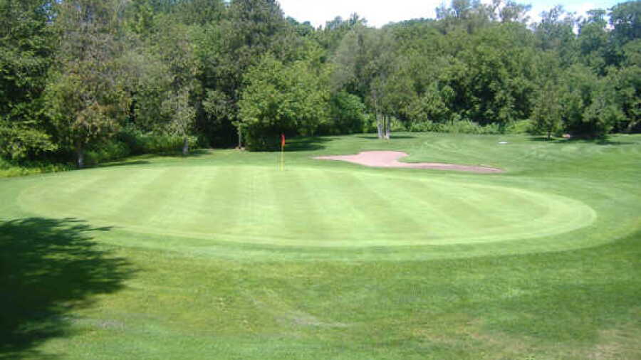 Lyndebrook GC: #4