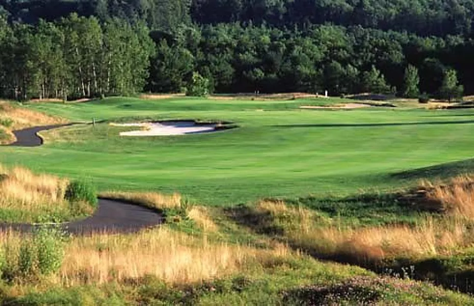 Links at Hiawatha Landing: #10