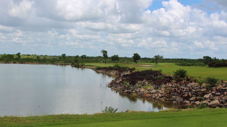 Casa de Campo - Dye Fore G.C. - Lagos Course - 2