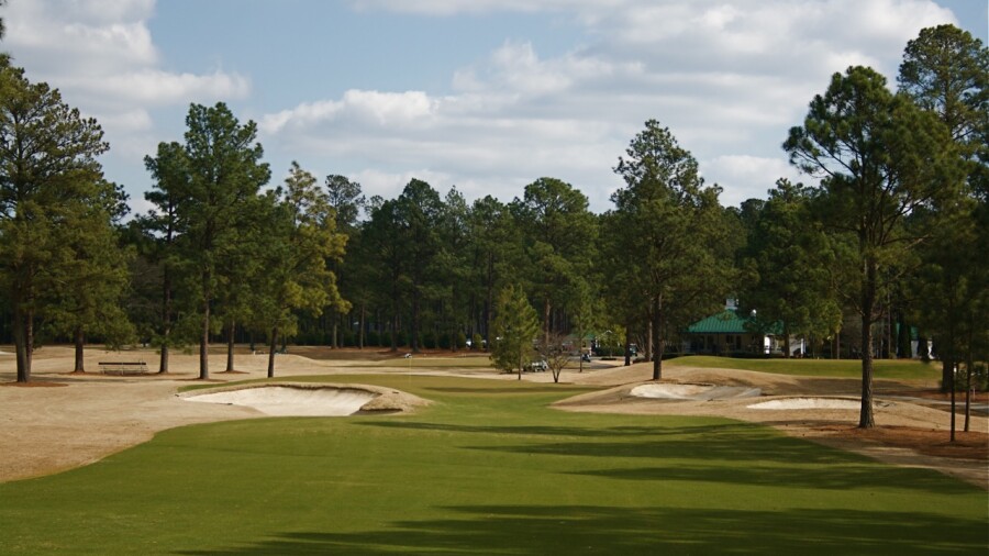Pinehurst No. 6 golf course - hole 9