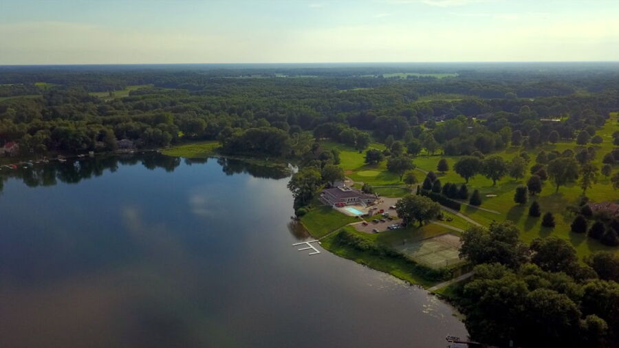 Pretty Lake GC: Aerial