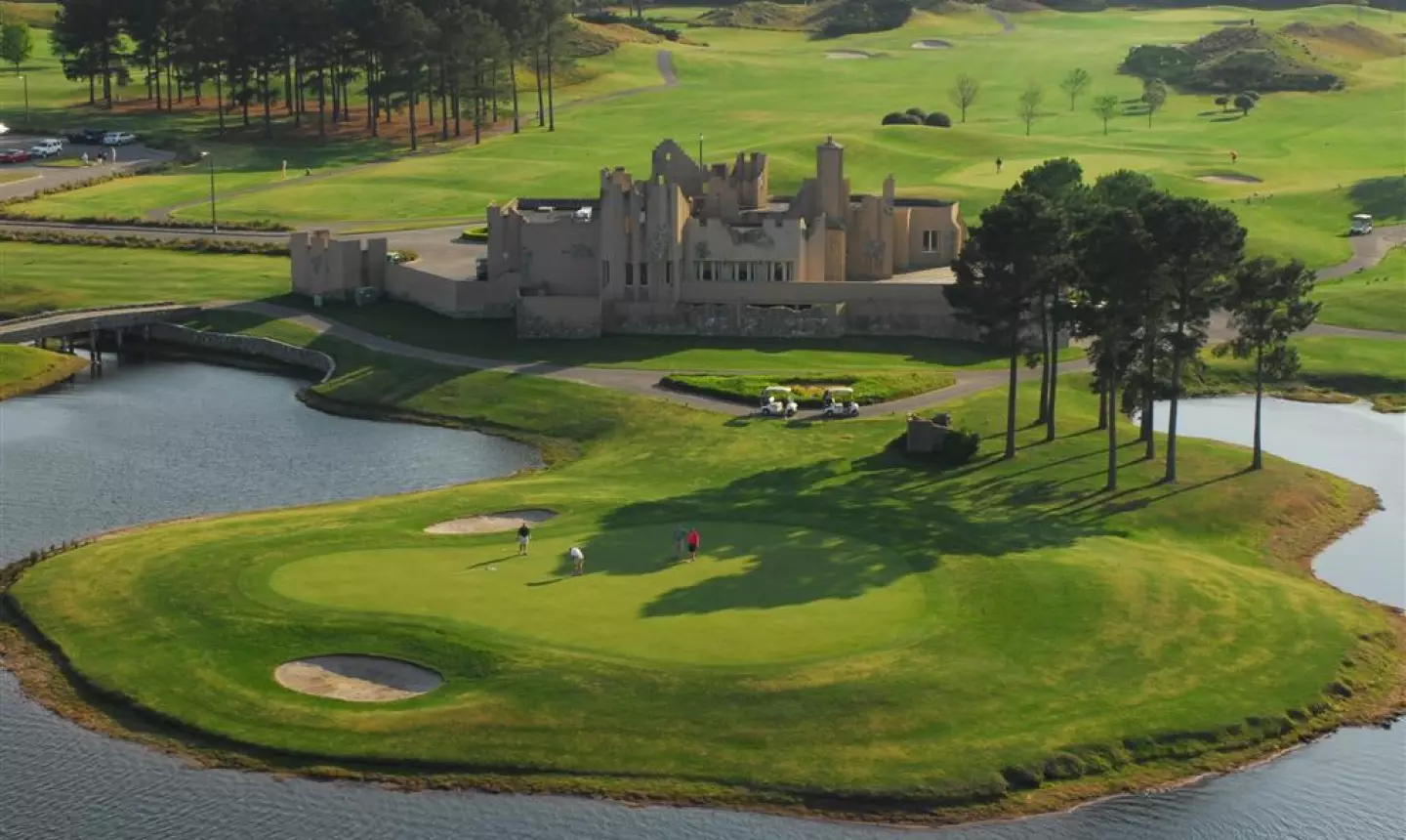 Wizard Golf Links - Island Greens