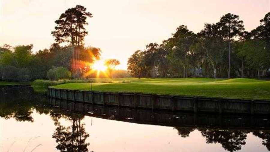 Oakridge at Landings Club