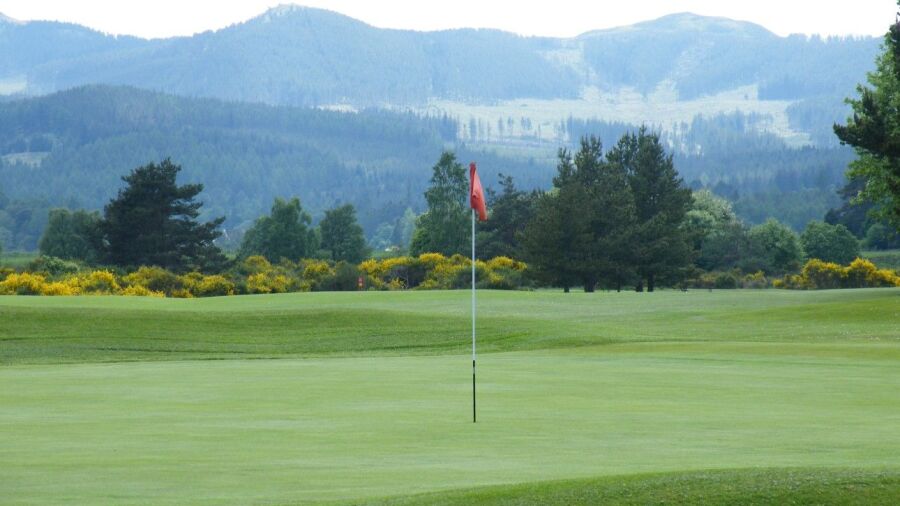 Ballater GC: 18th green