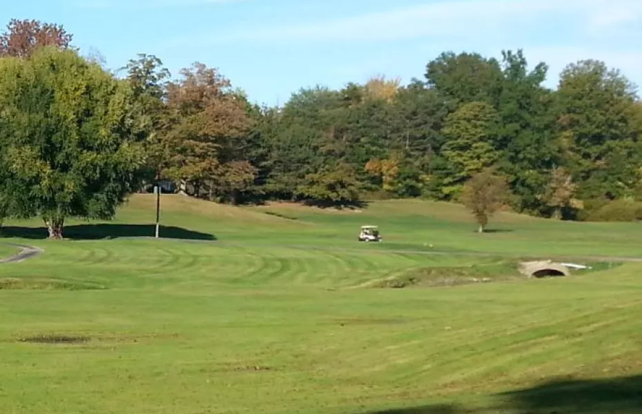 GenevaontheLake Golf Course in GenevaontheLake, Ohio, USA GolfPass