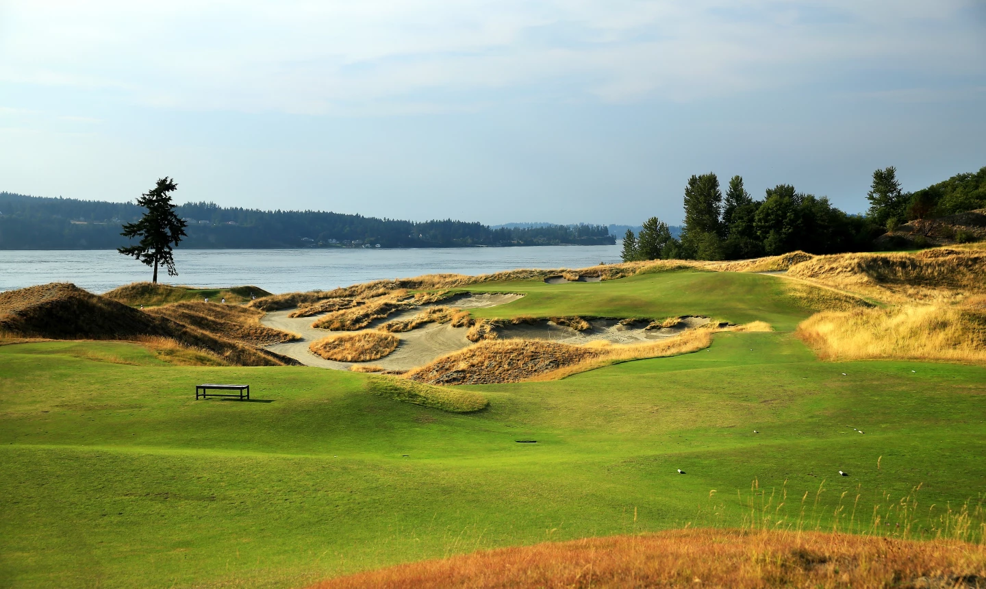 Chambers Bay golf course - hole 3