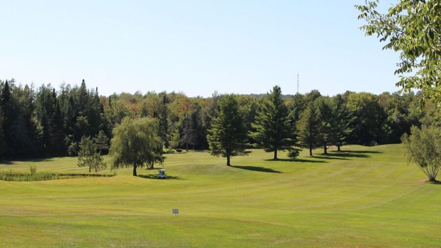 Les Rochers Bleus Golf & Auberge: #5