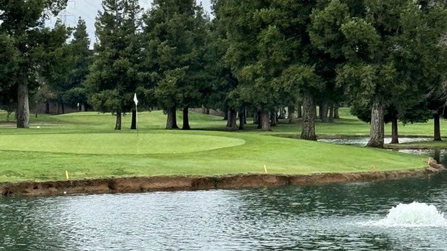 Emerald Lakes GC: #5